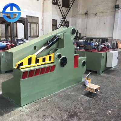 La mitraille électrique d'alligator de cisaillements de coupe de mitraille cisaille le mouvement commode